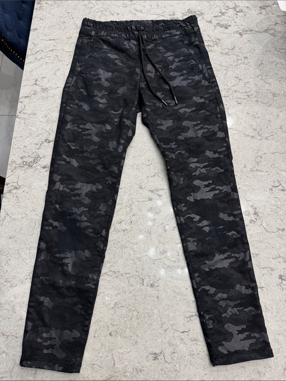 Bevy Flog Brand Black Grey Camo Joggers - Drawstring Track Pants